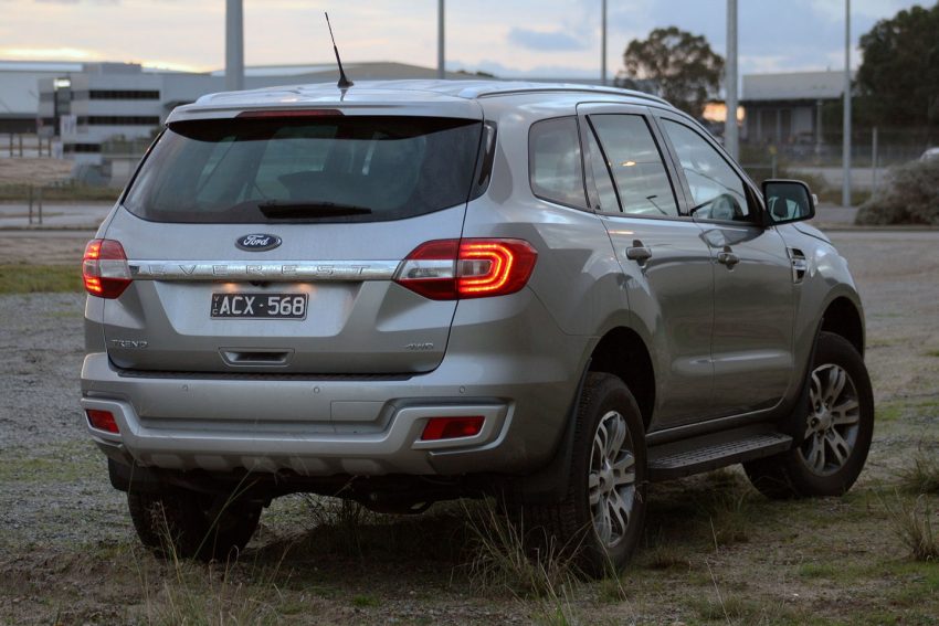 2016 Ford Everest rear - FORD EVEREST REVIEW